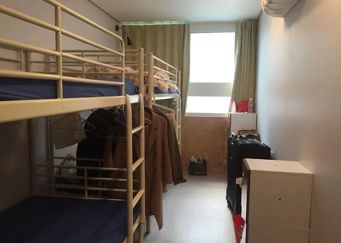 Backpackers Inside Auberge de jeunesse *